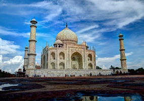 Same Day Taj Mahal Tour By Gatimaan Express