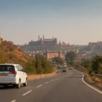 Planning a Trip to India? Here’s the Best Time for USA Travelers – scenic Delhi road trip